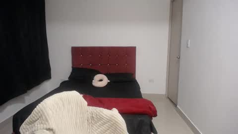 Snapshot of crisyoha4020 chatting on November 2025 04:44:01 AM crisyoha4020 online show from November 2025 04:44:01 AM