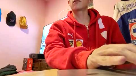 Snapshot of cronos_hot_888 chatting on April 2026 11:35:01 PM cronos_hot_888 online show from April 2026 11:35:01 PM