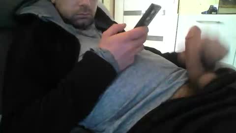 crosik1908 online show from January 2025 09:13:01 AM
