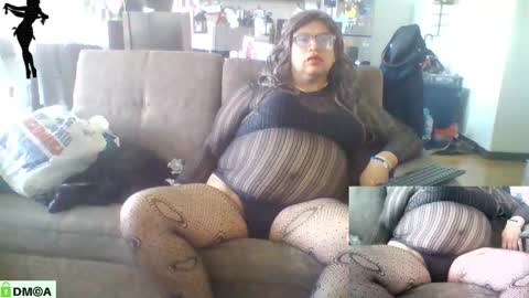 Linda Cross online show from December 2025 04:16:01 PM