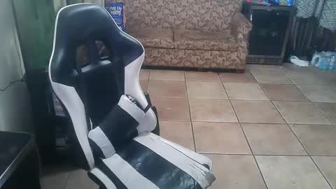 Snapshot of crossdressernola504 chatting on February 2025 01:30:02 PM crossdressernola504 online show from February 2025 01:30:02 PM