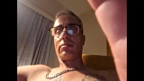 Crucut online show from December 2024 11:19:01 PM