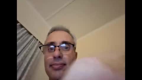 Crucut online show from January 2025 06:46:01 PM