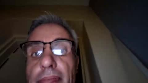 Crucut online show from January 2025 03:23:02 AM