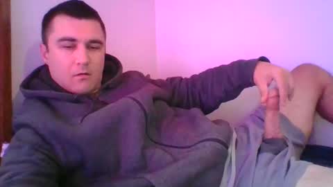 Crush380 online show from December 2024 06:05:01 PM