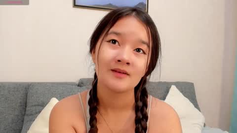 crushbaandicute111 online show from October 2025 02:27:02 PM