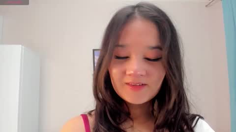 crushbaandicute111 online show from November 2025 08:42:02 PM