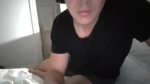 Snapshot of cruz_gameboy chatting on November 2025 01:58:01 PM cruz_gameboy online show from November 2025 01:58:01 PM