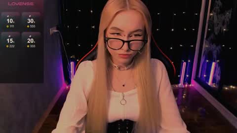crybambi online show from May 2026 07:39:01 AM