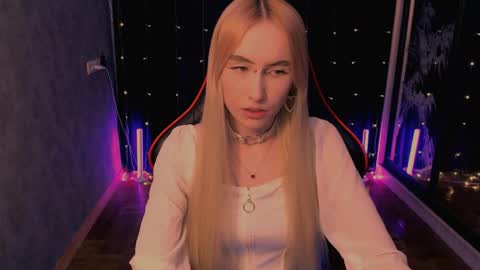 crybambi online show from May 2026 09:39:02 AM