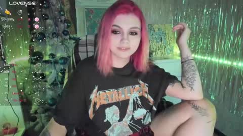 Snapshot of cryptobjgirlv2 chatting on December 2024 11:11:02 AM Lilith online show from December 2024 11:11:02 AM