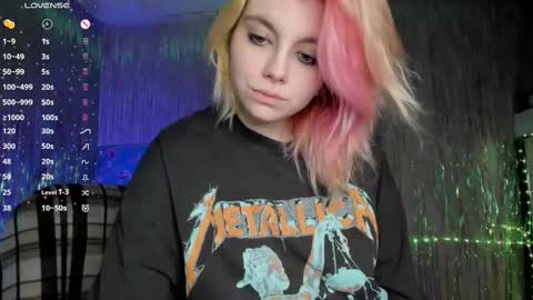 Snapshot of cryptobjgirlv2 chatting on March 2025 05:24:02 PM Lilith online show from March 2025 05:24:02 PM