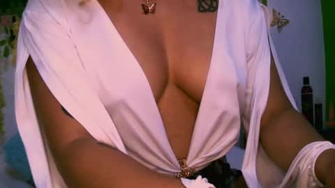 crysrus online show from March 2025 01:21:01 AM