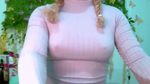 crysrus online show from May 2026 12:37:01 AM