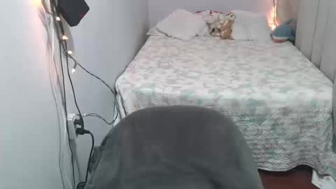 CRYSTAL 1991 online show from September 2025 04:14:02 AM