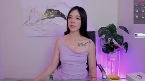 Snapshot of crystal_arlette chatting on July 2026 01:42:01 PM crystal_arlette online show from July 2026 01:42:01 PM