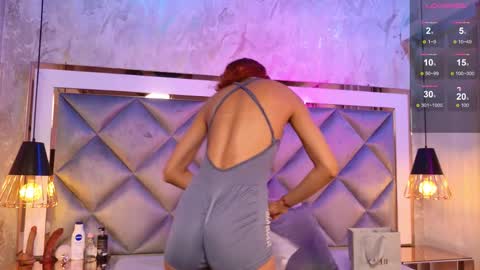 Snapshot of crystal_gilton chatting on December 2025 07:07:02 PM crystal_gilton online show from December 2025 07:07:02 PM