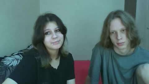 Snapshot of crystal_porn_love chatting on October 2025 02:46:02 AM Crystal and Marcl online show from October 2025 02:46:02 AM