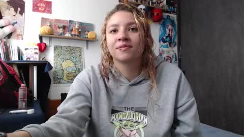 Crystal shadow online show from December 2025 02:24:02 PM