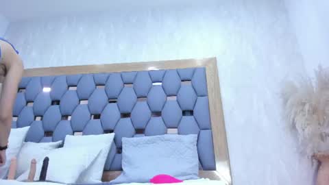 crystal_sm online show from June 2026 03:08:02 AM