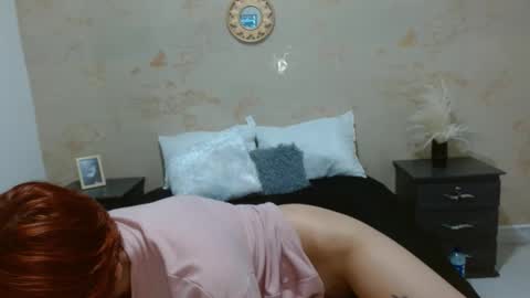 Snapshot of crystal_starx chatting on March 2025 11:48:01 PM Crystal Blaze online show from March 2025 11:48:01 PM