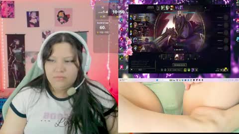 crystal online show from April 2026 01:40:01 AM