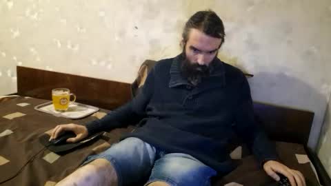 Snapshot of crystal_vibe chatting on March 2026 05:19:02 PM Crystallax online show from March 2026 05:19:02 PM