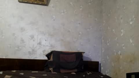 Snapshot of crystal_vibe chatting on March 2026 05:24:01 AM Crystallax online show from March 2026 05:24:01 AM