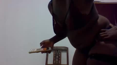 Snapshot of crystal_viv_1 chatting on September 2025 02:25:01 AM crystal_viv_1 online show from September 2025 02:25:01 AM