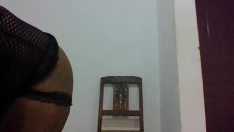 Snapshot of crystal_viv_1 chatting on October 2025 11:29:01 AM crystal_viv_1 online show from October 2025 11:29:01 AM