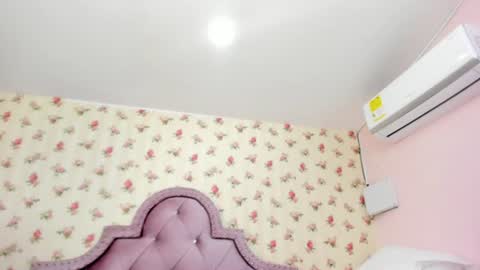 Milf Latina online show from July 2026 01:14:02 PM