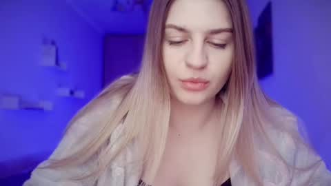 crystalblush01 online show from May 2026 02:45:02 PM