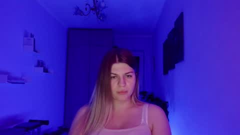 crystalblush01 online show from May 2026 06:46:01 PM