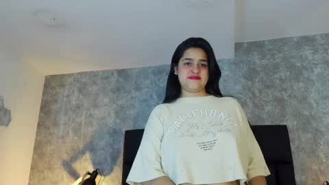Crystal online show from May 2026 04:48:01 PM