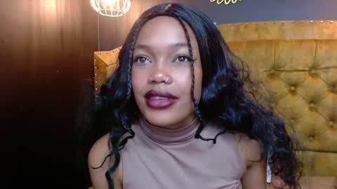 Snapshot of crystalbrooke3x chatting on December 2024 09:30:02 PM Crystal online show from December 2024 09:30:02 PM