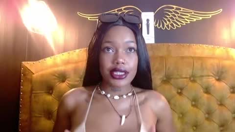 Snapshot of crystalbrooke3x chatting on March 2025 08:25:01 PM Crystal online show from March 2025 08:25:01 PM