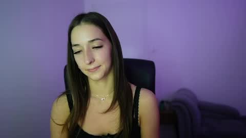 Crystalbrunette18 online show from May 2026 06:14:02 PM