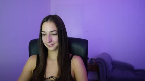 Crystalbrunette18 online show from July 2026 01:14:02 PM