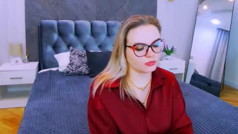 Crystal online show from February 2026 05:33:02 AM