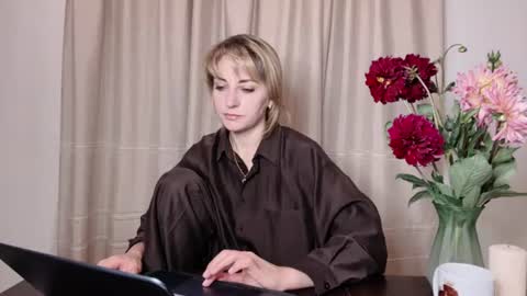 Mary online show from July 2026 08:22:02 PM