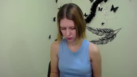 Stella online show from December 2024 10:28:01 AM