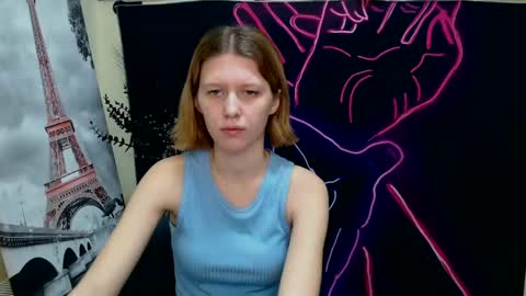 Stella online show from January 2025 04:00:02 PM