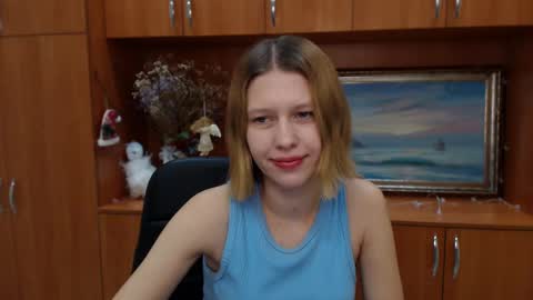 Stella online show from January 2025 12:35:01 PM