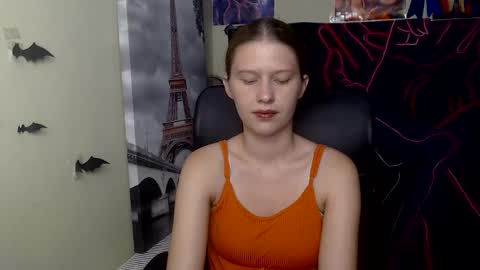 Stella online show from May 2026 06:24:01 PM