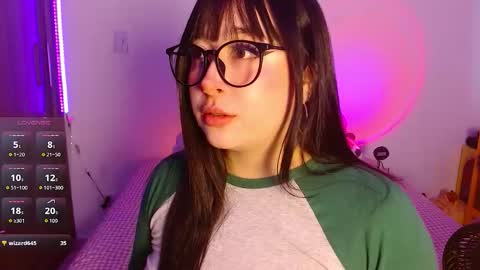 Snapshot of crystalitesq chatting on February 2026 12:23:02 PM Olivia online show from February 2026 12:23:02 PM