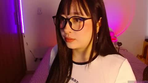 Snapshot of crystalitesq chatting on March 2026 12:23:01 PM Olivia online show from March 2026 12:23:01 PM