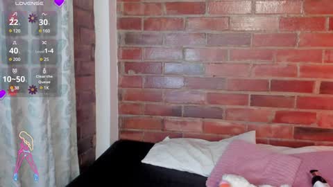 Soy Crystal online show from February 2025 10:07:02 AM