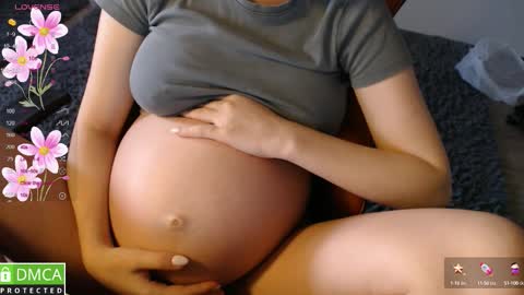 Snapshot of crystalyss chatting on October 2025 02:41:02 AM Lia online show from October 2025 02:41:02 AM