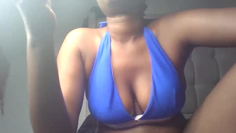 Snapshot of ctrl_cheeks chatting on September 2025 02:02:01 AM ctrl_cheeks online show from September 2025 02:02:01 AM