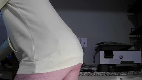 Snapshot of cuban2_slut chatting on September 2025 12:32:02 PM Cubantoo online show from September 2025 12:32:02 PM